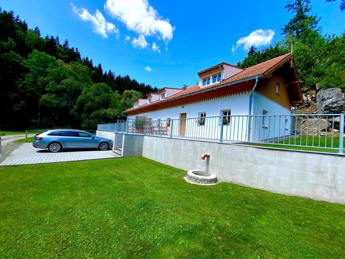 Apartmany Rosenberg Rozmberk Nad Vltavou Exterior photo